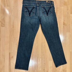Kut from the Kloth Medium  Wash Straight Leg Jeans - size 14